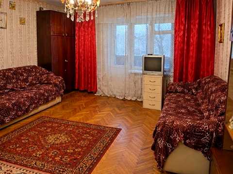квартира за адресою Вадима Гетьмана вул. (Індустріальна), 26-Б