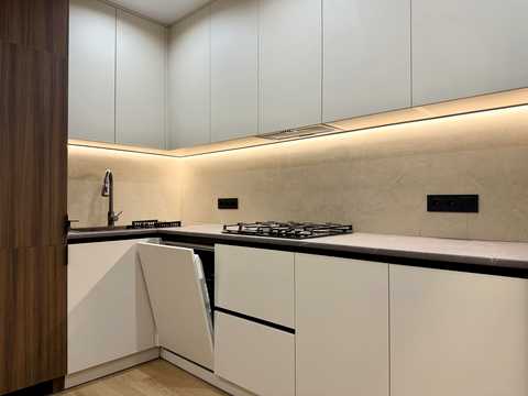 квартира за адресою Юліана Пелеша вул., 3, к3