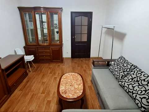 квартира за адресою Бориса Гмирі вул., 14-Б