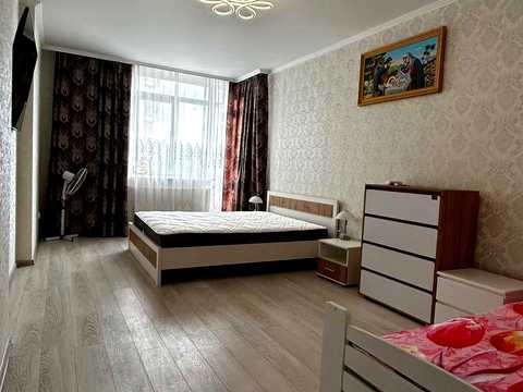 квартира за адресою Залізнична вул., 15
