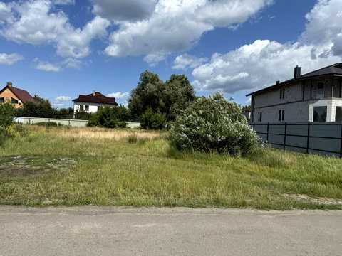 участок по адресу Липова, 12