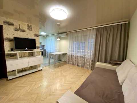 квартира за адресою Генерала Генадія Воробйова вул. (Курська), 13
