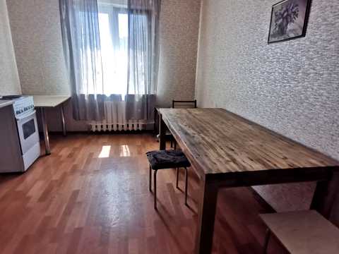 квартира за адресою Драгоманова вул., 1-Б