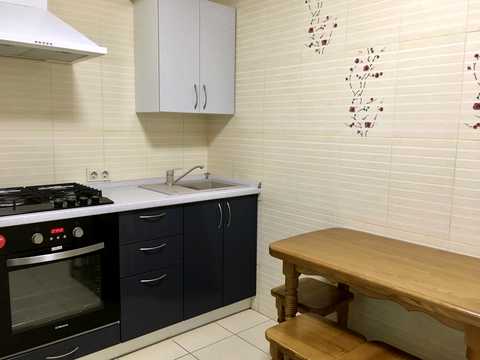 квартира за адресою Шкільна вул., 6