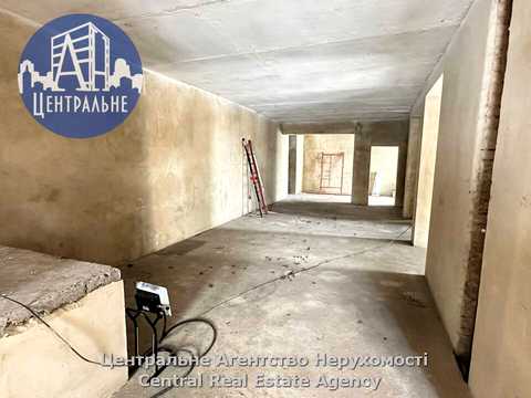 комерційна за адресою Чернівці, Сергія Скальда вул. (Комарова), 31-В