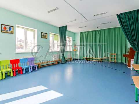 комерційна за адресою Кожедуба вул., 3-А