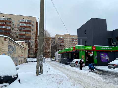 комерційна за адресою Київ, Лук'янівська вул., 1