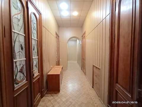 комерційна за адресою Грецька вул., 25