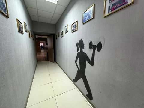 комерційна за адресою Інституцька, 6В