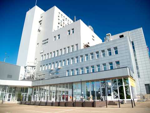 комерційна за адресою Героїв Космосу вул., 4