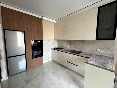 квартира за адресою Курортний пров., 2/1