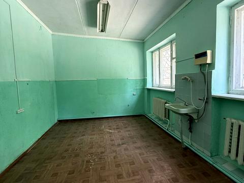 коммерческая по адресу Незалежності просп. (Карла Маркса), 9а