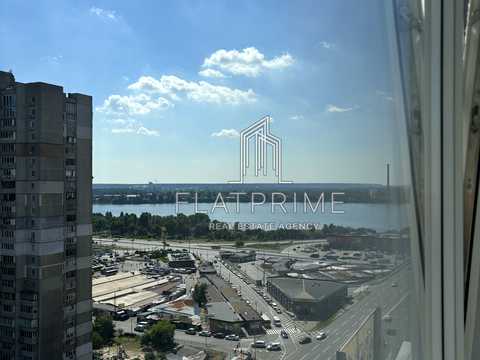 квартира за адресою Ревуцького вул., 40-Б
