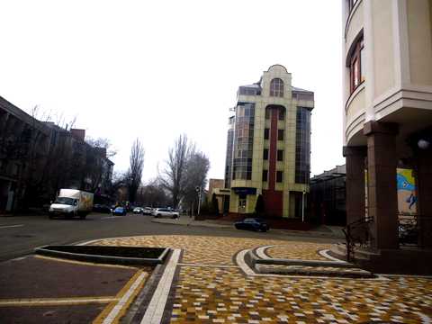 будинок за адресою Маріупольська вул.