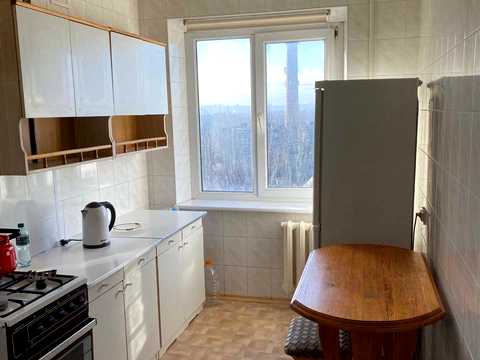 квартира за адресою Калинова вул., 94