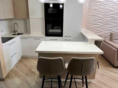 квартира за адресою Салютна вул., 2