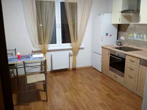 квартира за адресою Софії Русової вул., 3-А