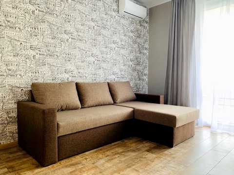 квартира за адресою Практичная, 3