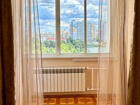 квартира по адресу Драгоманова ул., 31