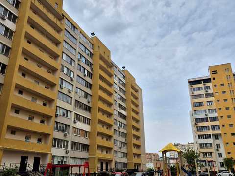 квартира за адресою Академіка Сахарова вул., 16-А