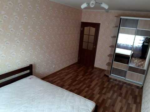 квартира за адресою Бориса Гмирі вул., 10/40