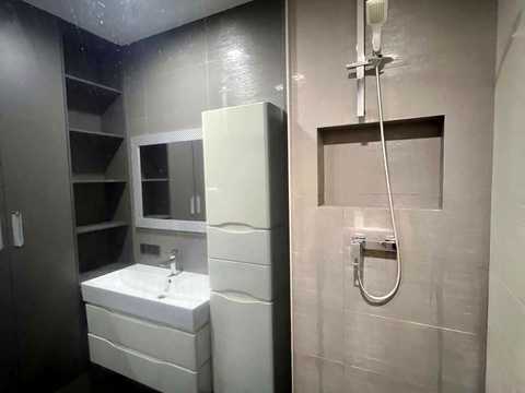 квартира за адресою Драгоманова вул., 2