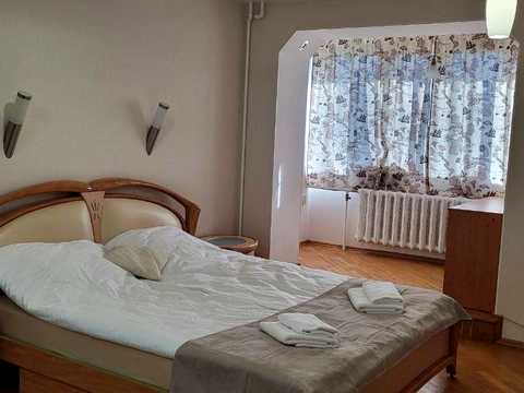 квартира за адресою Тополина, 14