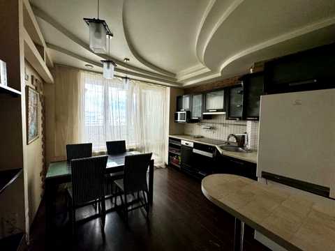 квартира за адресою Ахсарова вул., 15а