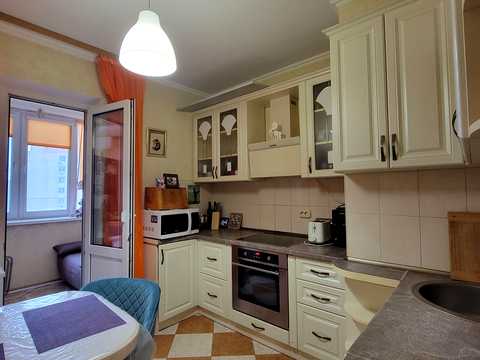 квартира по адресу Олены Пчилки ул., 4