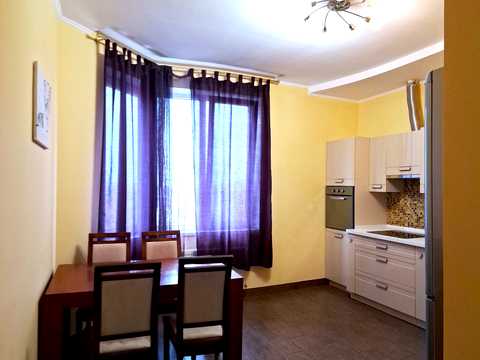квартира за адресою Середньофонтанська вул., 19-А