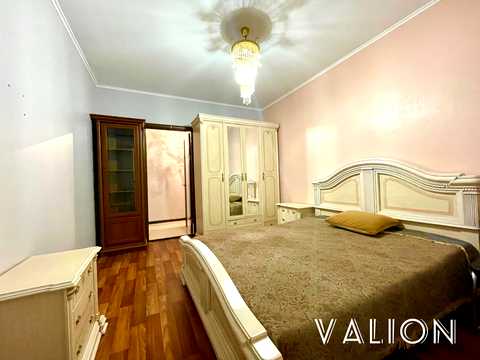 квартира за адресою Байди-Вишневецького вул. (Осиповського), 1