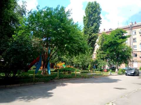 квартира за адресою вул.Гладкова, 25