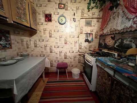 будинок за адресою Володимира Івасюка вул. (Морозова), 13