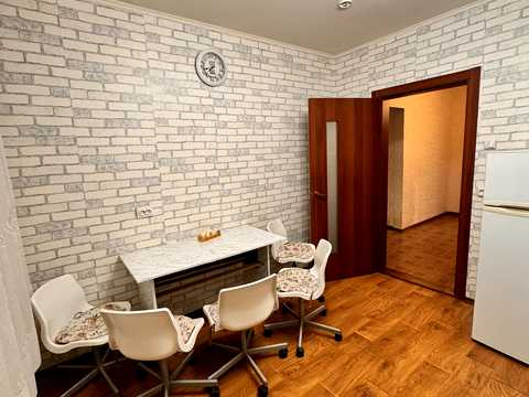 квартира за адресою Сергія Данченка вул., 1