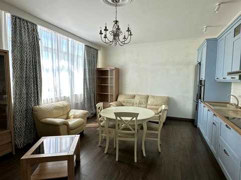 квартира по адресу Французский бульв., 26к1