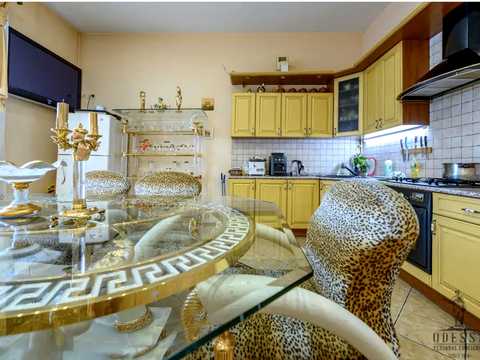 квартира за адресою Балтиморська вул. (Посмітного), 9б