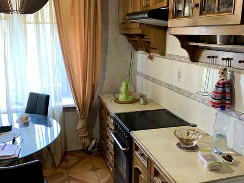 квартира за адресою Київ, Дегтярівська вул., 12/7