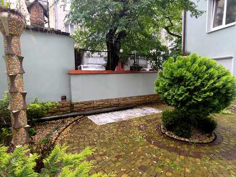 коммерческая по адресу Витовского ул. (Дзержинского), 29