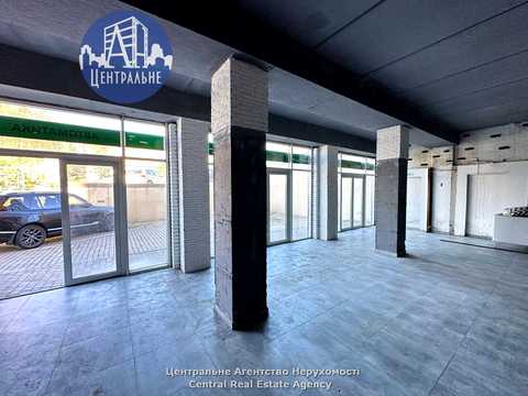 комерційна за адресою Чернівці, Чорновола вул., 1