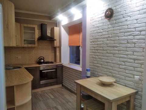 квартира за адресою Дніпровська набережна вул., 7-А