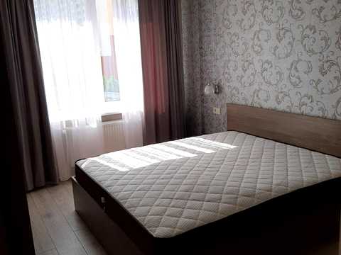 квартира за адресою Небесної Сотні просп. (Маршала Жукова), 25