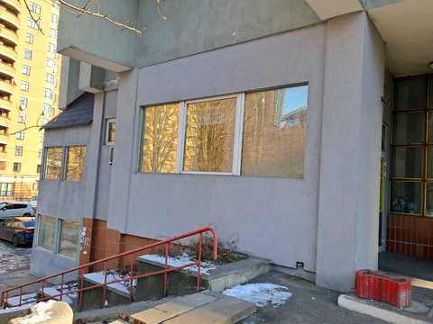 комерційна за адресою Лесі Українки бульв., 21-А