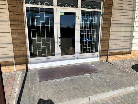 коммерческая по адресу Миру, 1