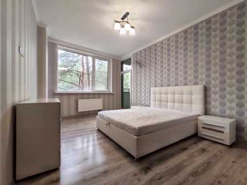квартира за адресою Мисливська вул., 13