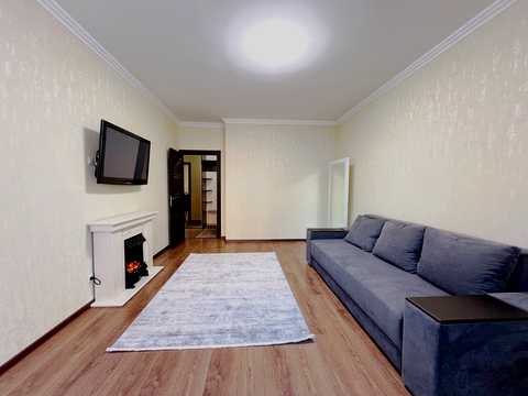 квартира за адресою Регенераторна вул., 4 к5