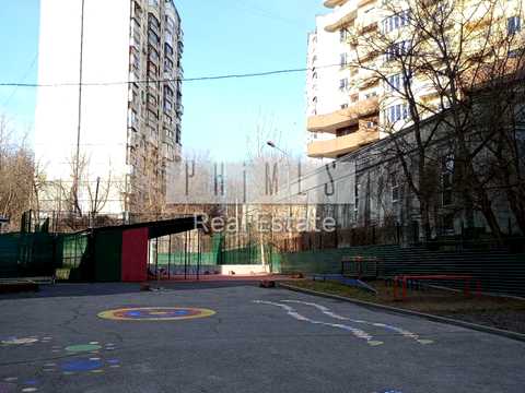 комерційна за адресою Борщагівська вул., 204 к2