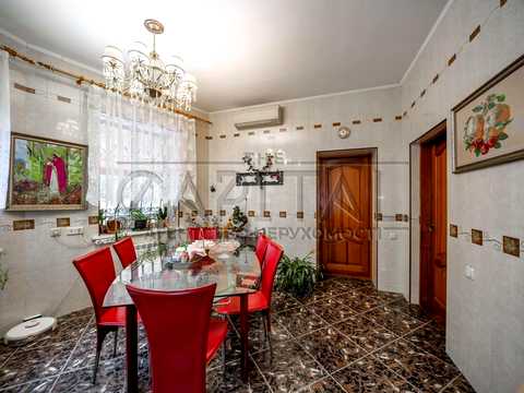 будинок за адресою Бучанський район