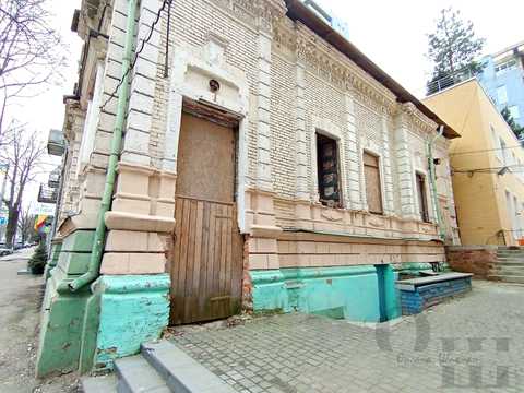 комерційна за адресою Дмитра Яворницького просп. (Карла Маркса), 27
