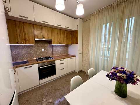 квартира за адресою В'ячеслава Чорновола вул., 91р