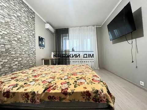 квартира по адресу Анны Ахматовой ул., 14-Б